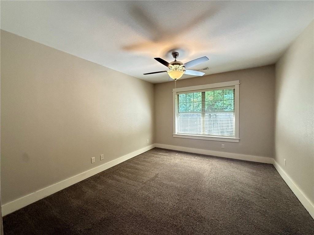 3185 N Barnsbury Ter - Photo 4 of 16