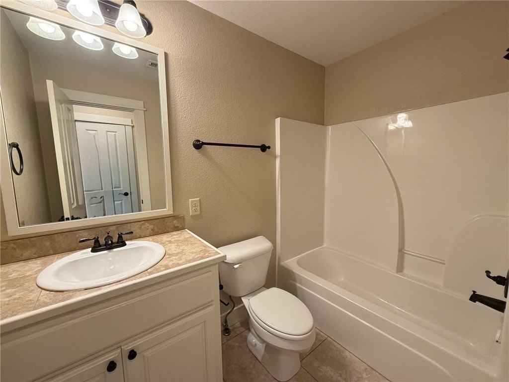3185 N Barnsbury Ter - Photo 6 of 16
