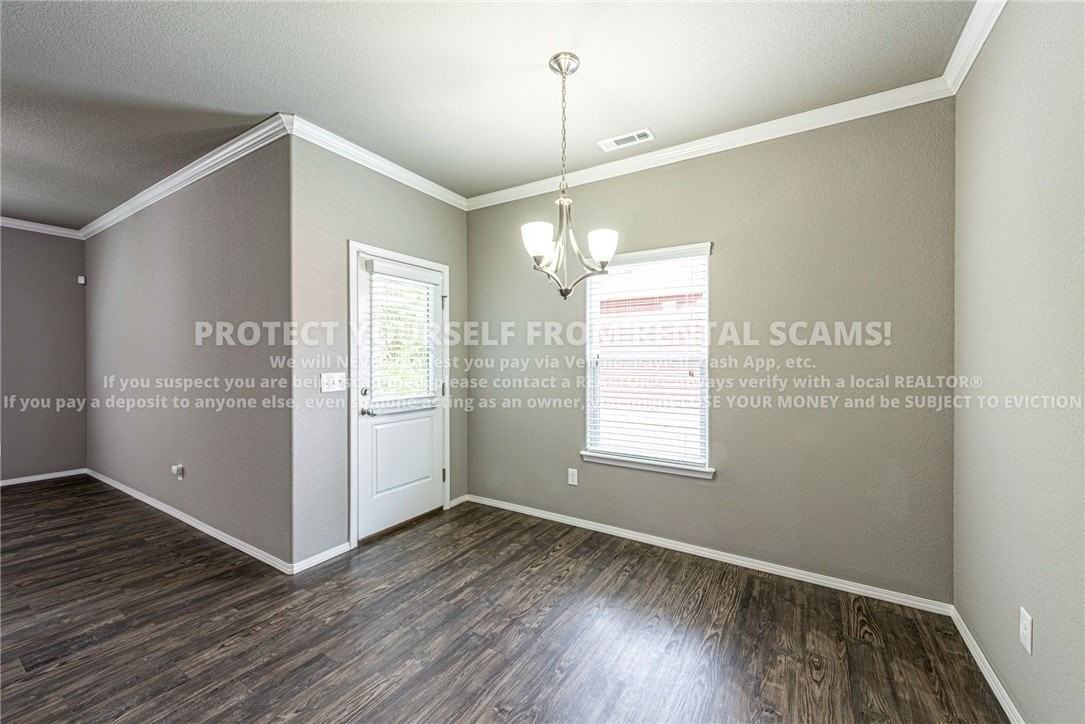 1291 S Springfield Dr - Photo 5 of 15