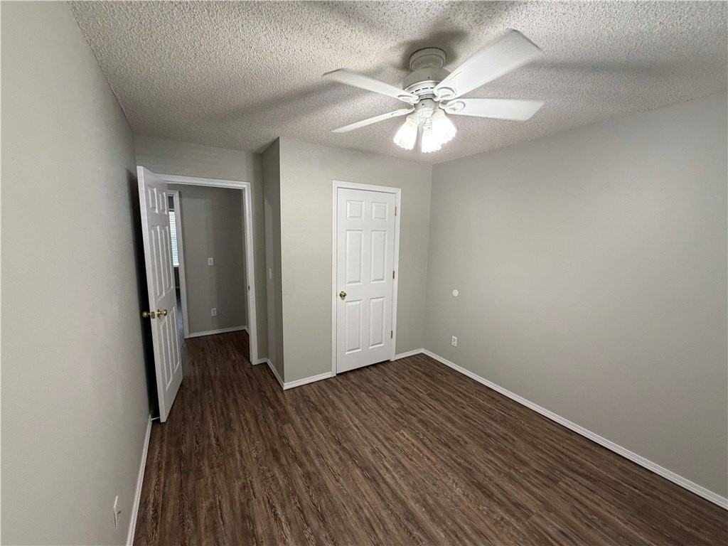 1916 N Albany Ln - Photo 6 of 6