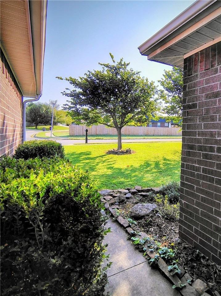 311 Ketch Ct - Photo 4 of 36