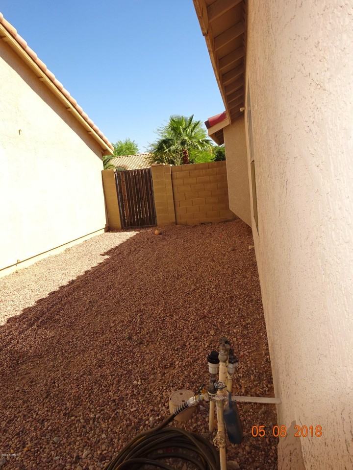13493 W Young St - Photo 3 of 16