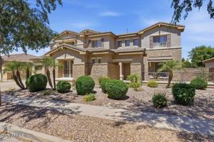 featured image of 900 W Macaw Dr