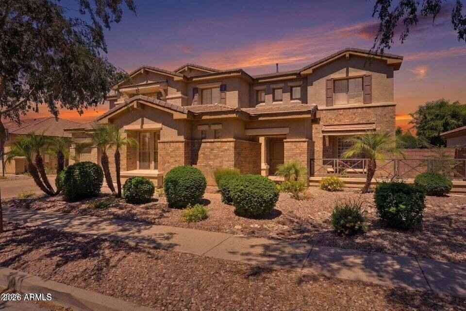 900 W Macaw Dr - Photo 3 of 50