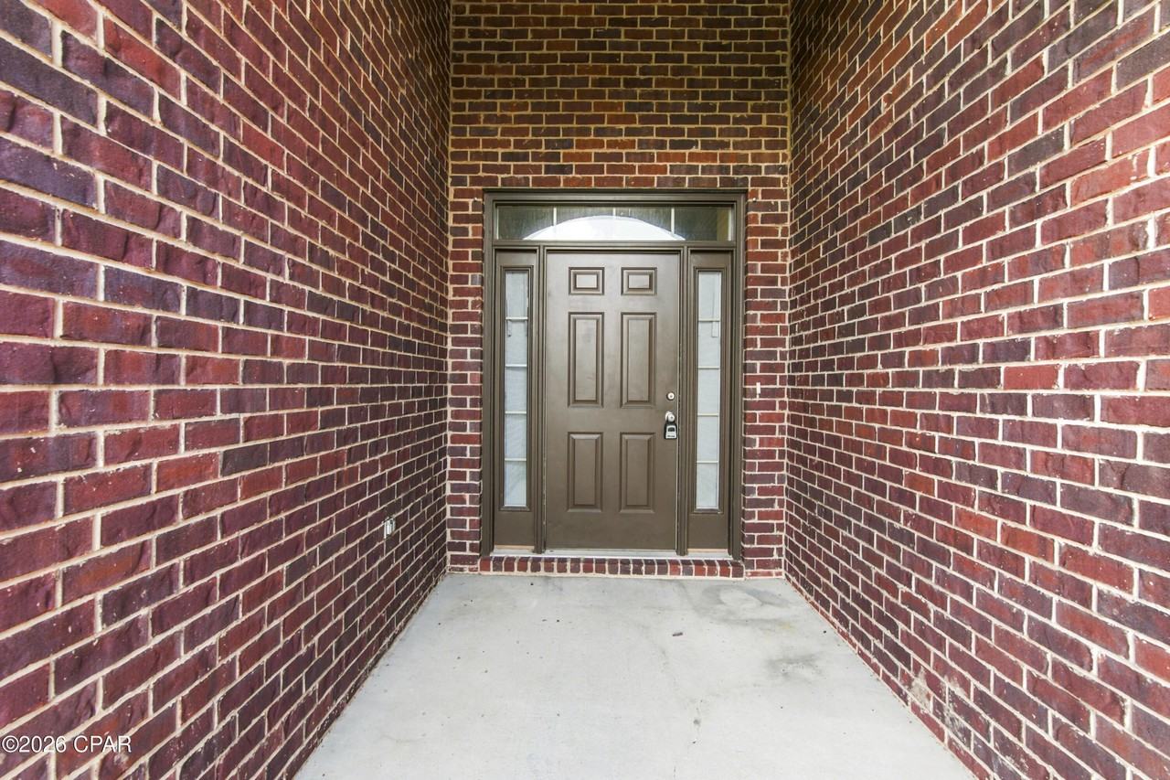 5033 Pretty Way - Photo 3 of 49