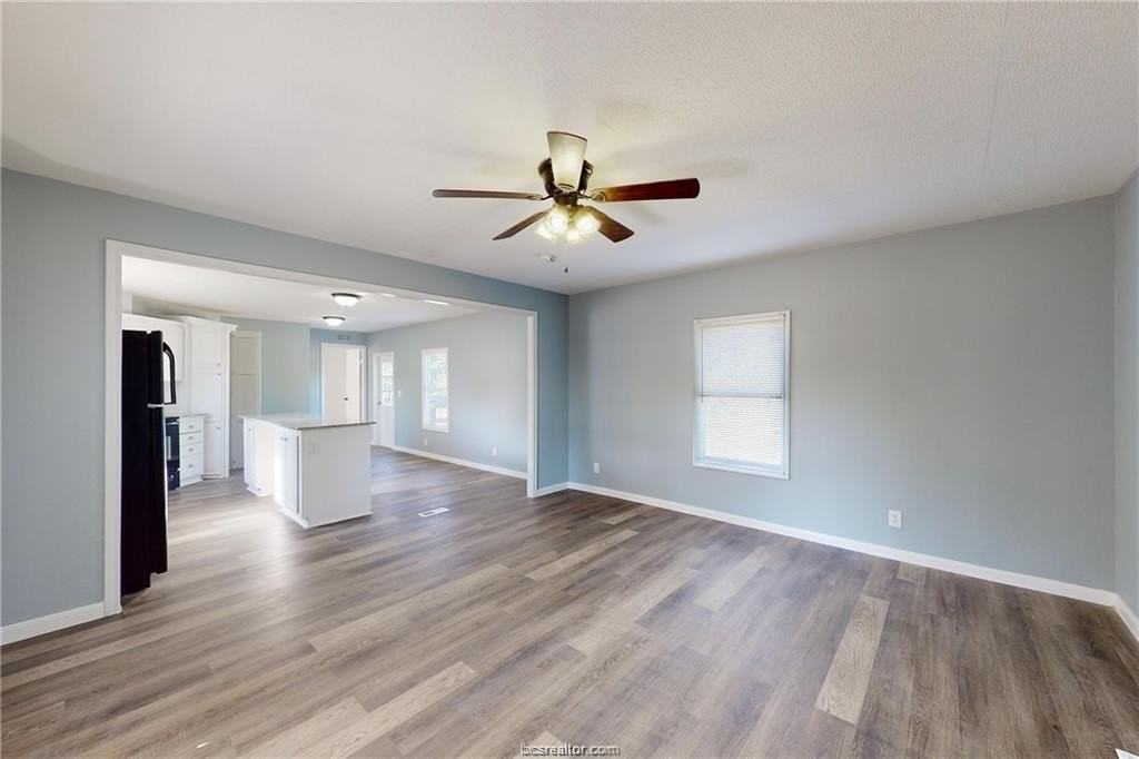 3042 Henderson Road - Photo 4 of 22