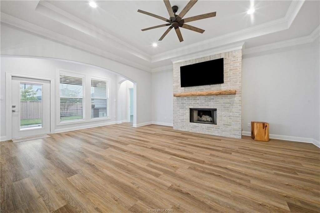 4725 Pearl River Ct - Photo 4 of 31