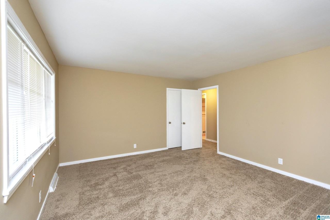 405 Cheri Ln - Photo 5 of 19