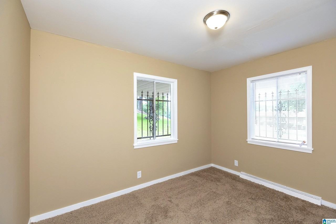 405 Cheri Ln - Photo 7 of 19
