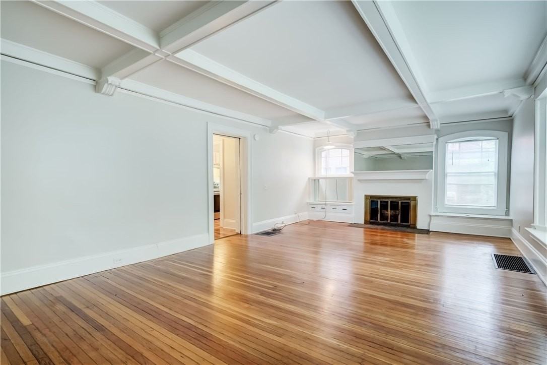 190 Dartmouth St #1 - Photo 4 of 25