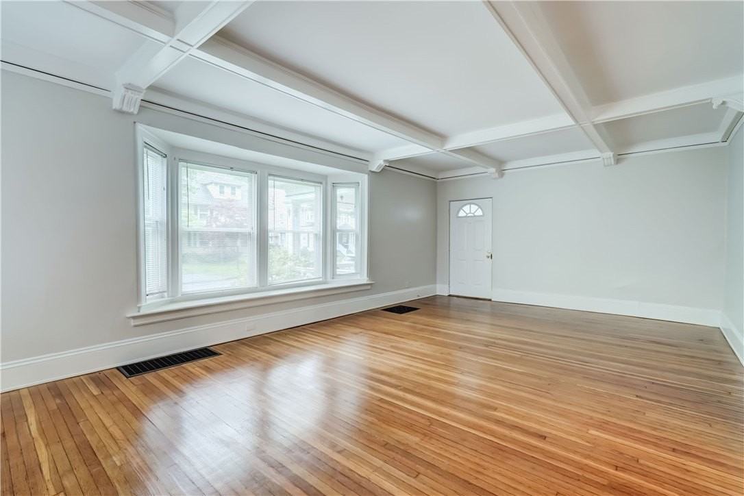190 Dartmouth St #1 - Photo 6 of 25