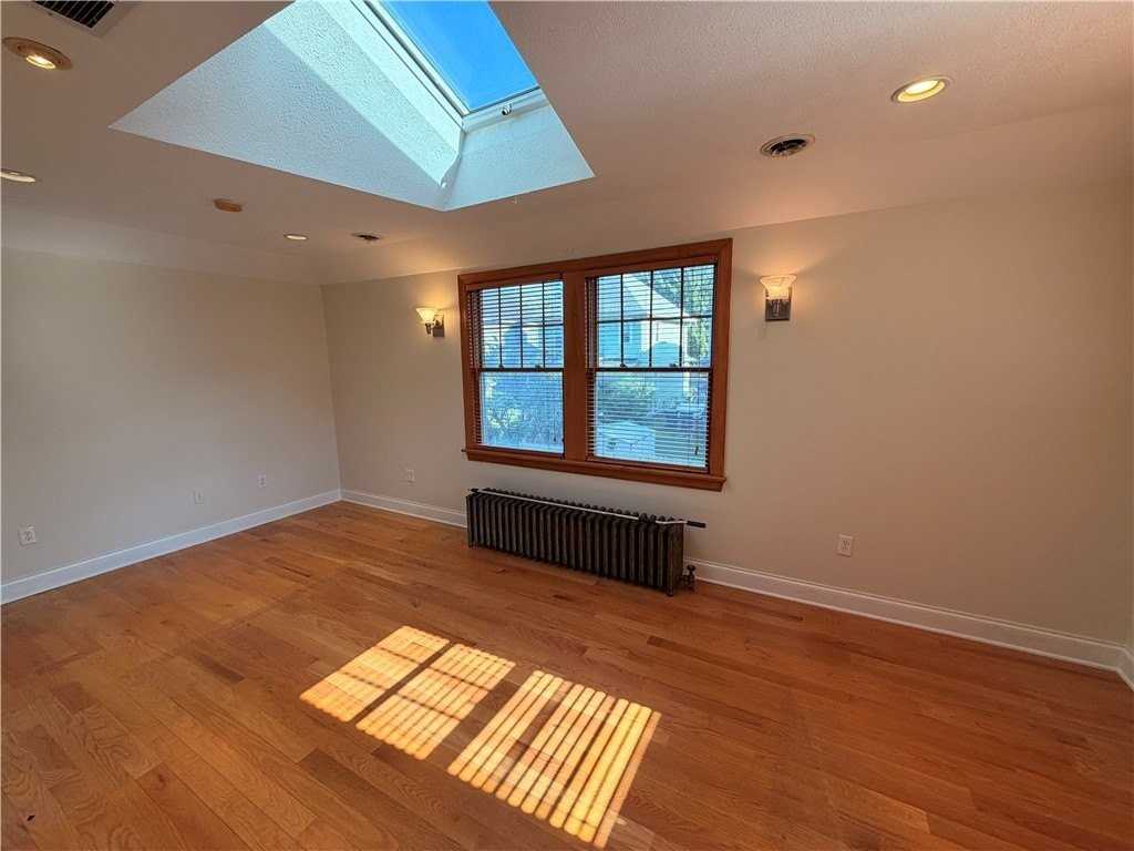 67 Pembroke St #UP - Photo 4 of 16