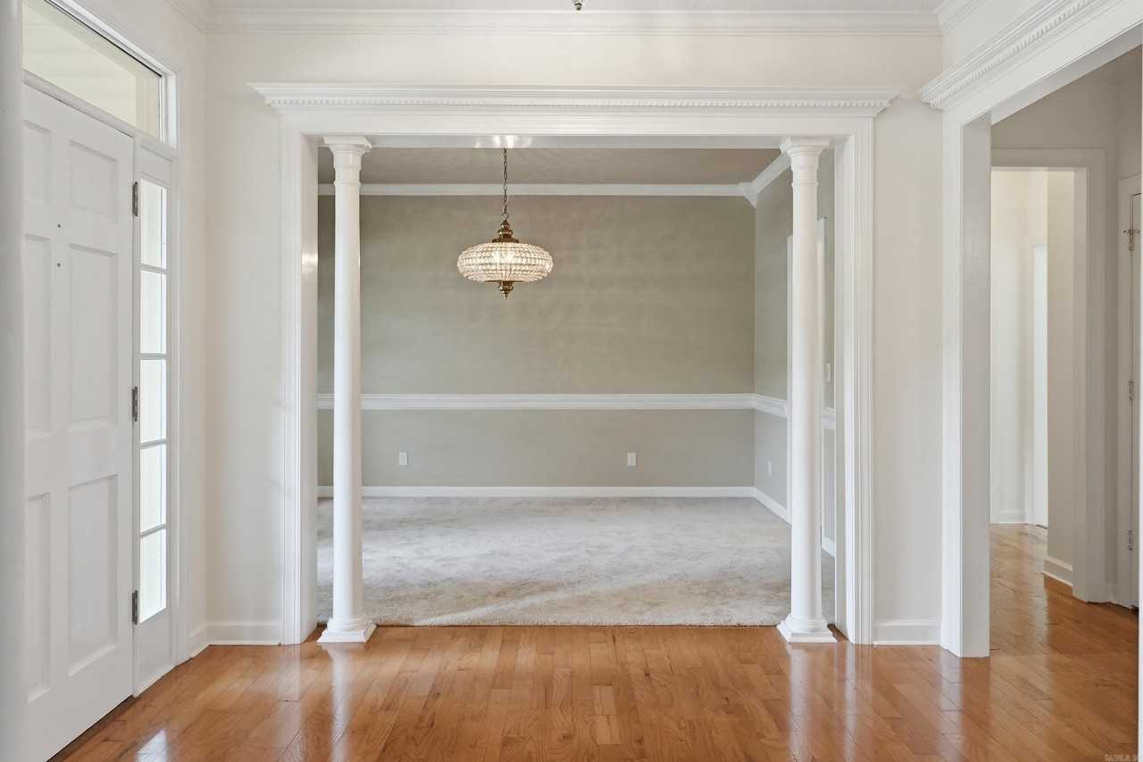 13609 Napoleon Rd - Photo 6 of 50
