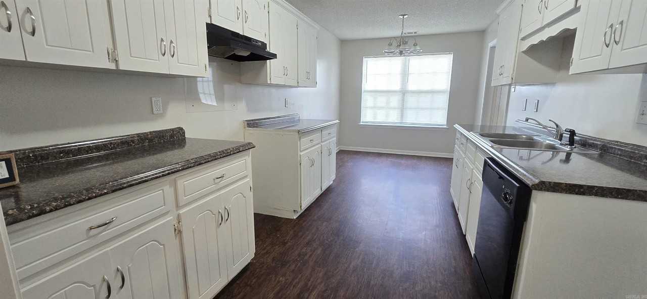 87 Sycamore Cir - Photo 2 of 11
