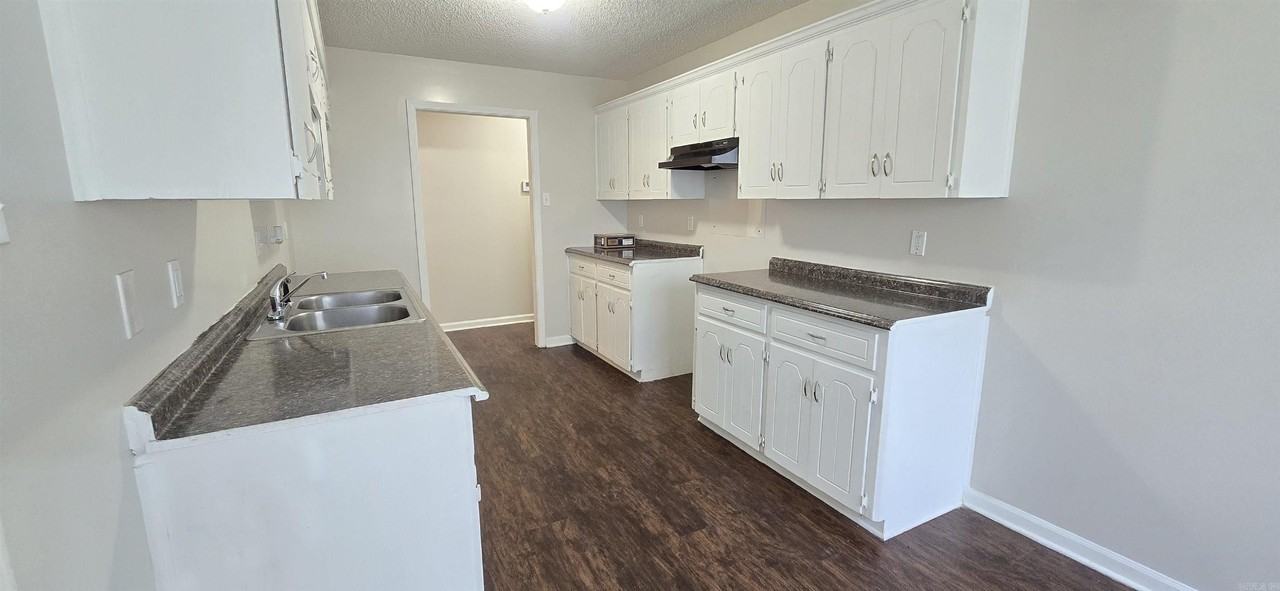 87 Sycamore Cir - Photo 3 of 11
