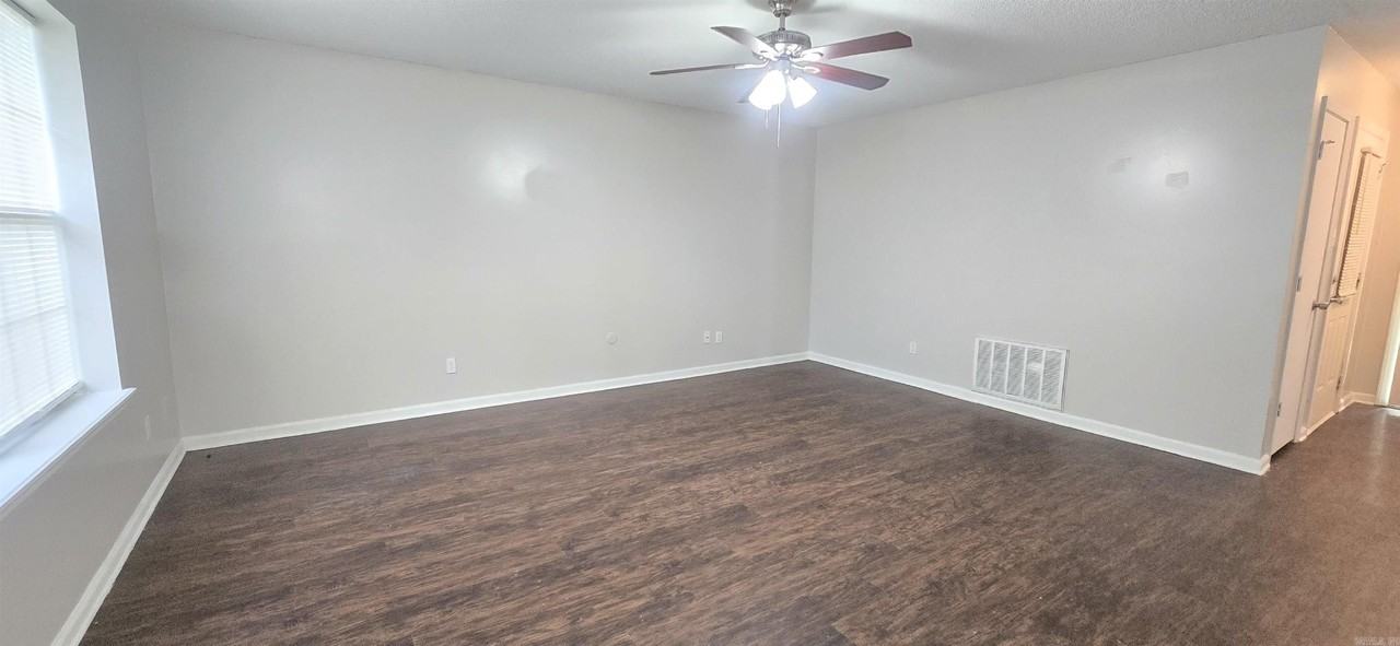 87 Sycamore Cir - Photo 5 of 11
