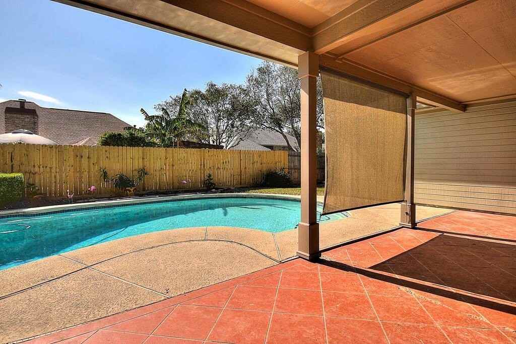 7642 Dallas St - Photo 4 of 39