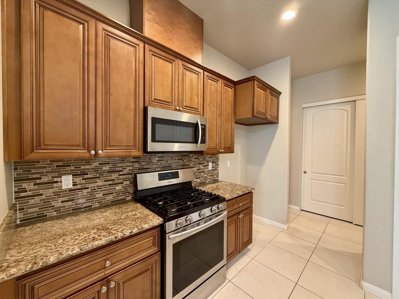 31865 San Eljay Ave - Photo 5 of 26