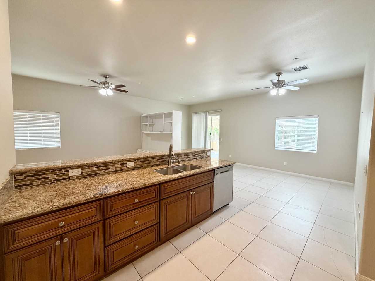 31865 San Eljay Ave - Photo 6 of 26