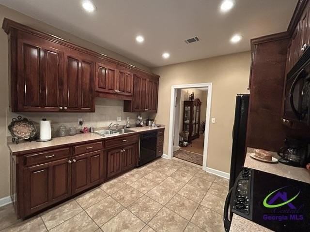 103 Winthrop Ct - Photo 7 of 36