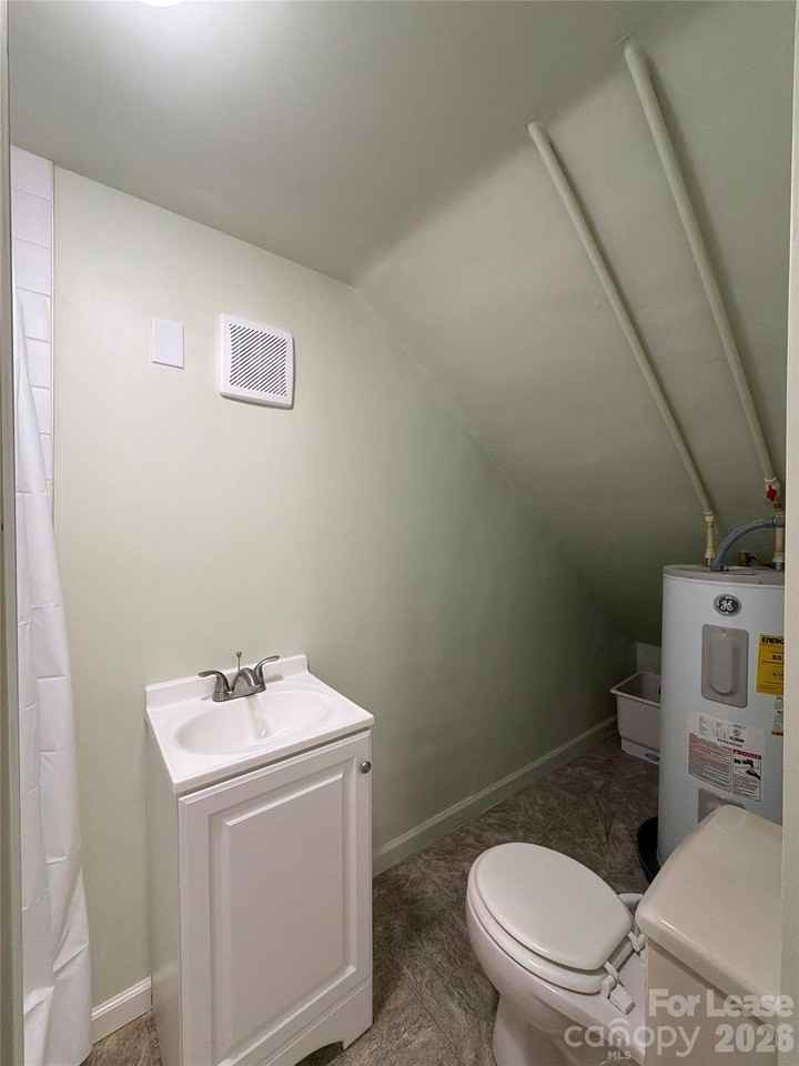 213 S Summit Ave - Photo 7 of 14
