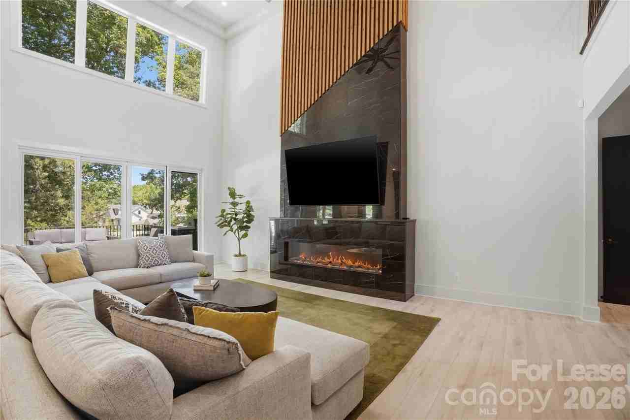 5408 Carmel Rd - Photo 5 of 48