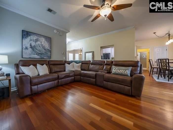 306 Coventry Lake Dr - Photo 4 of 35