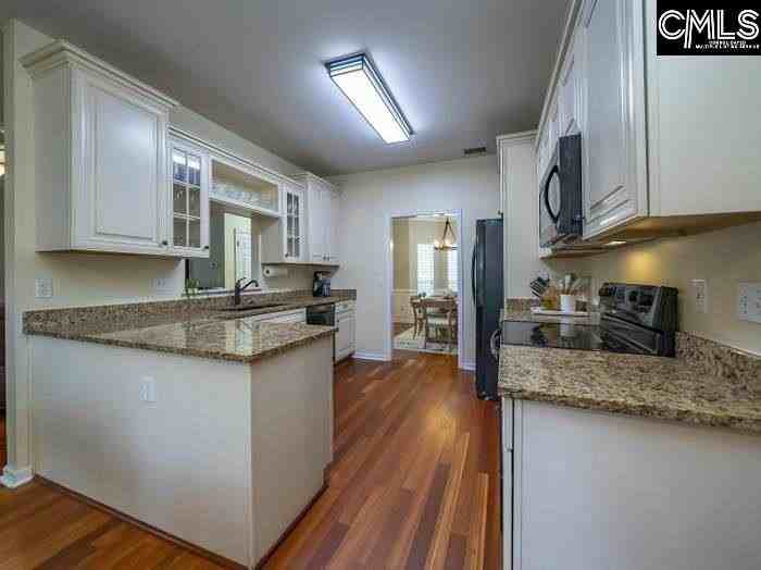 306 Coventry Lake Dr - Photo 7 of 35
