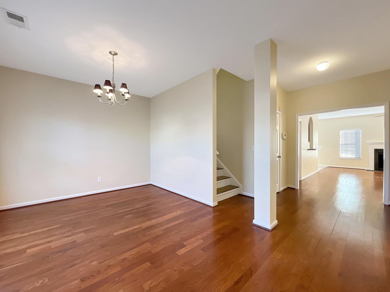 134 Charlesfort Way - Photo 2 of 38