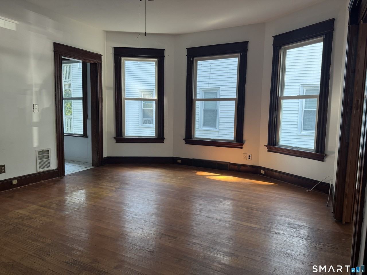 251 Olivia St #1stFL - Photo 3 of 13