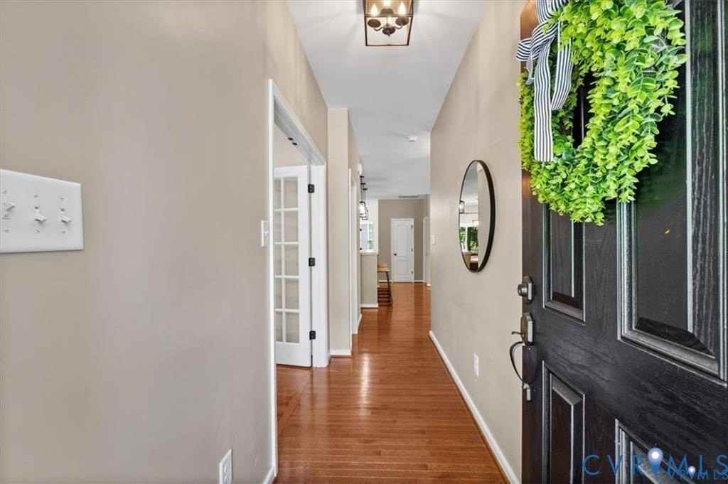 7319 Vicenzo Dr - Photo 4 of 41