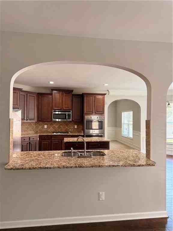 559 Madison Park Dr - Photo 6 of 50
