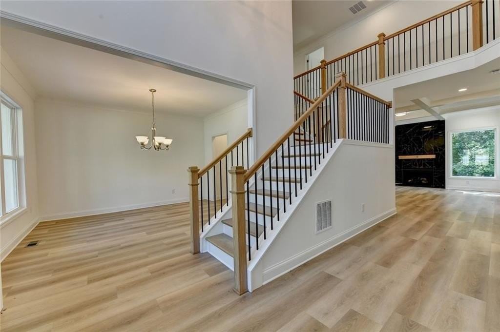 9135 Fox Trail Ln - Photo 3 of 50