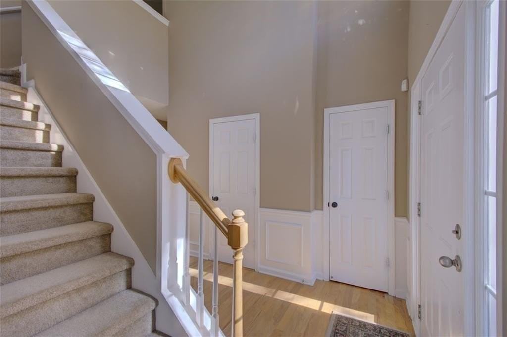 2820 Northcliff Dr - Photo 3 of 20
