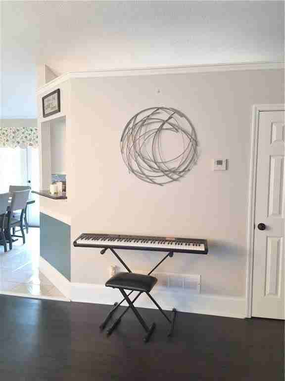 1142 Riverside Trce - Photo 6 of 21