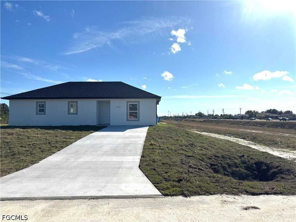 3015 4th St Sw - Photo 4 of 35