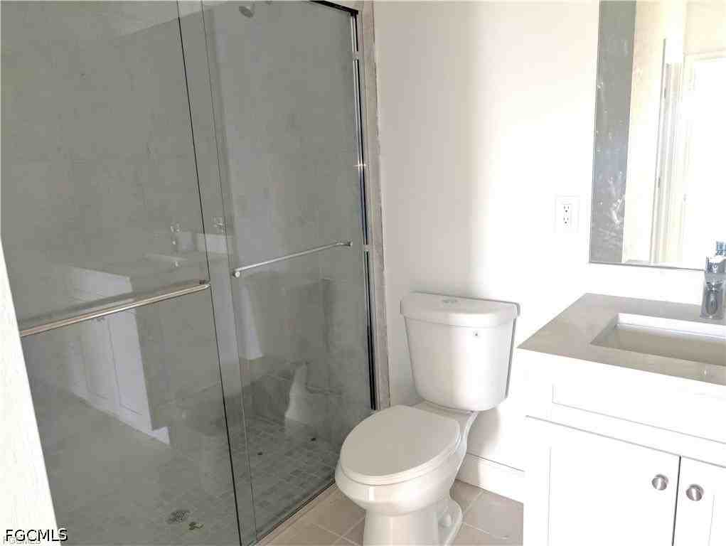 1101 Harold Ave S - Photo 6 of 24