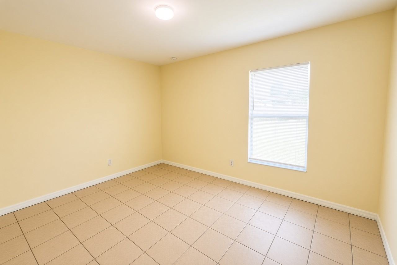 2405 Vernon Ave S #0 - Photo 6 of 16