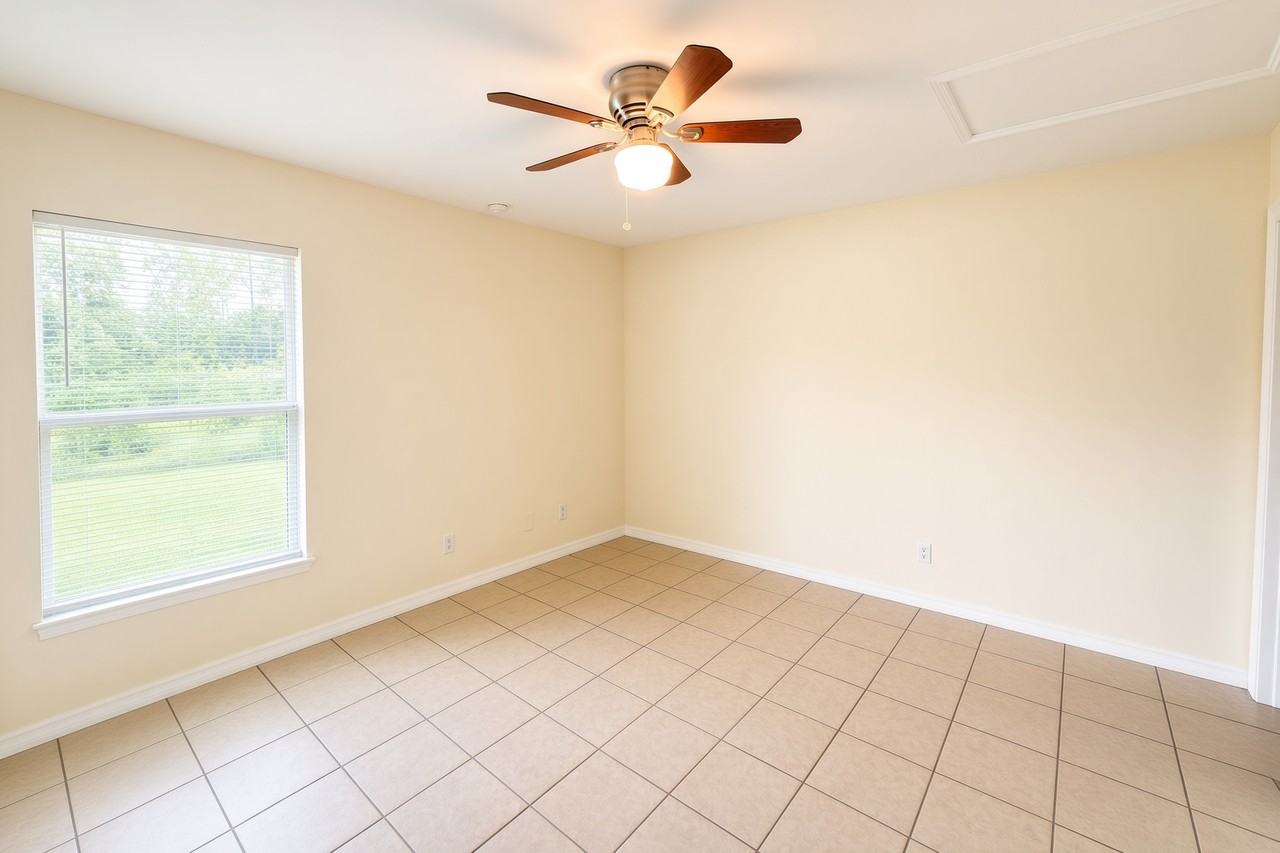 2405 Vernon Ave S #0 - Photo 7 of 16