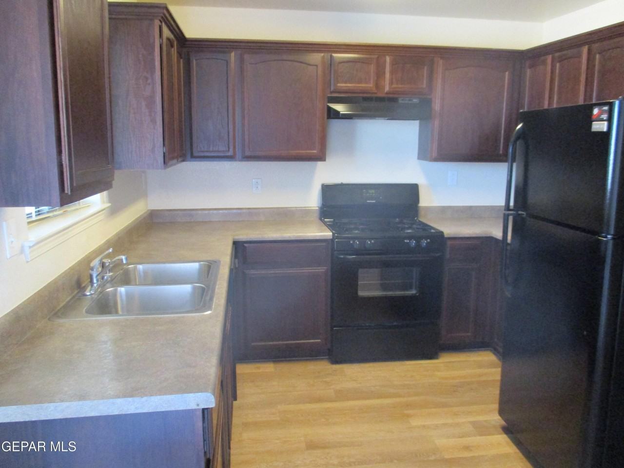 14313 Gil Reyes Dr #C - Photo 5 of 27