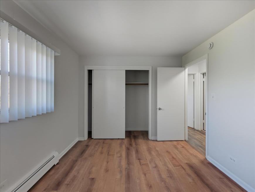 126 W Washington St - Photo 6 of 10