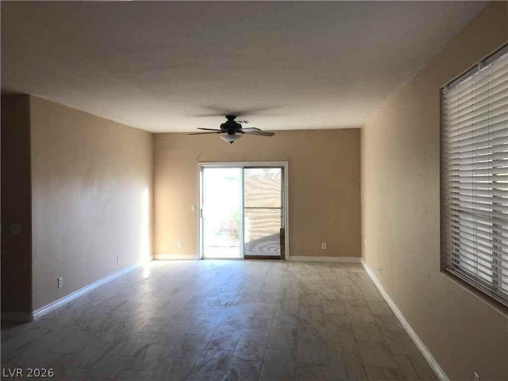 8777 Old Sea Ave - Photo 3 of 15