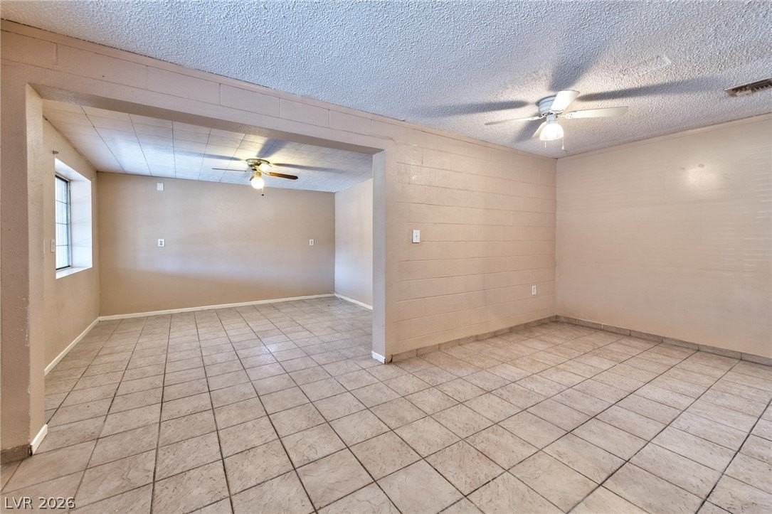 1816 Merze Ave - Photo 2 of 16