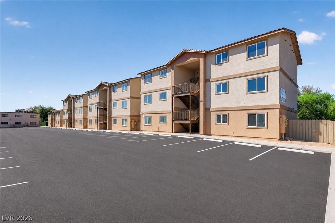 2309 Seco Adobe Cir #304