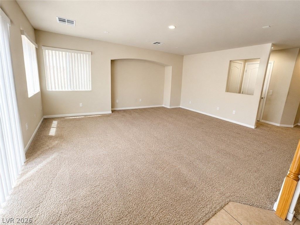 409 Orchid Oasis Ave - Photo 3 of 8