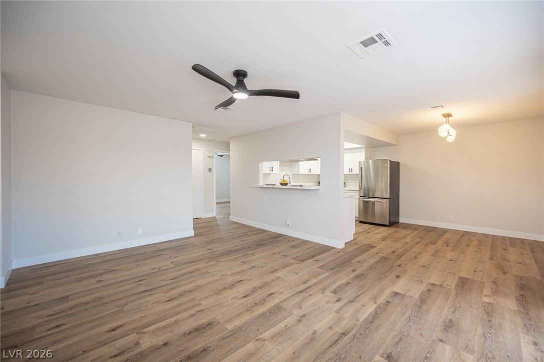 3720 Snorkel Cir #D - Photo 4 of 25