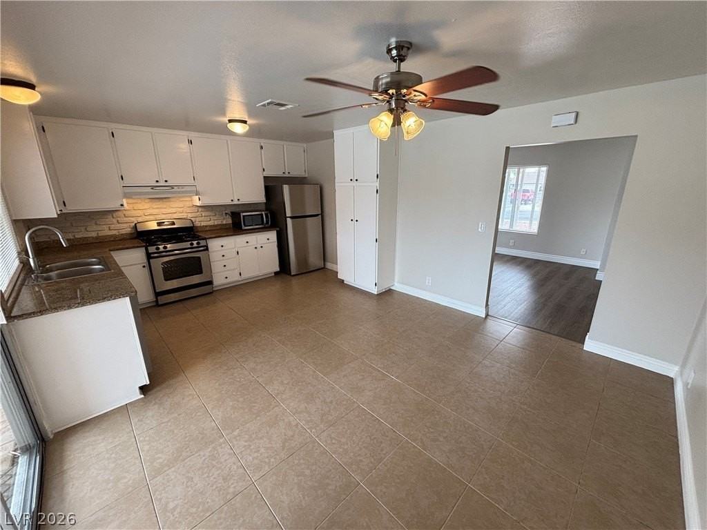 7206 Archcrest Ave - Photo 4 of 33