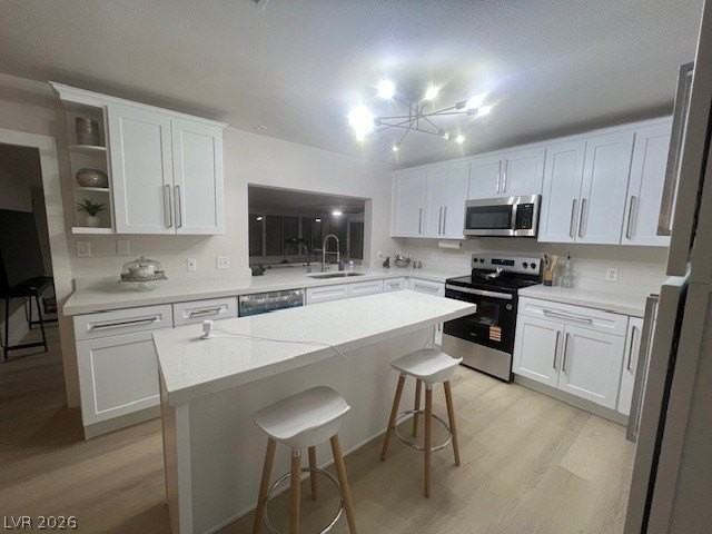 6213 Fairwood Ave - Photo 2 of 50