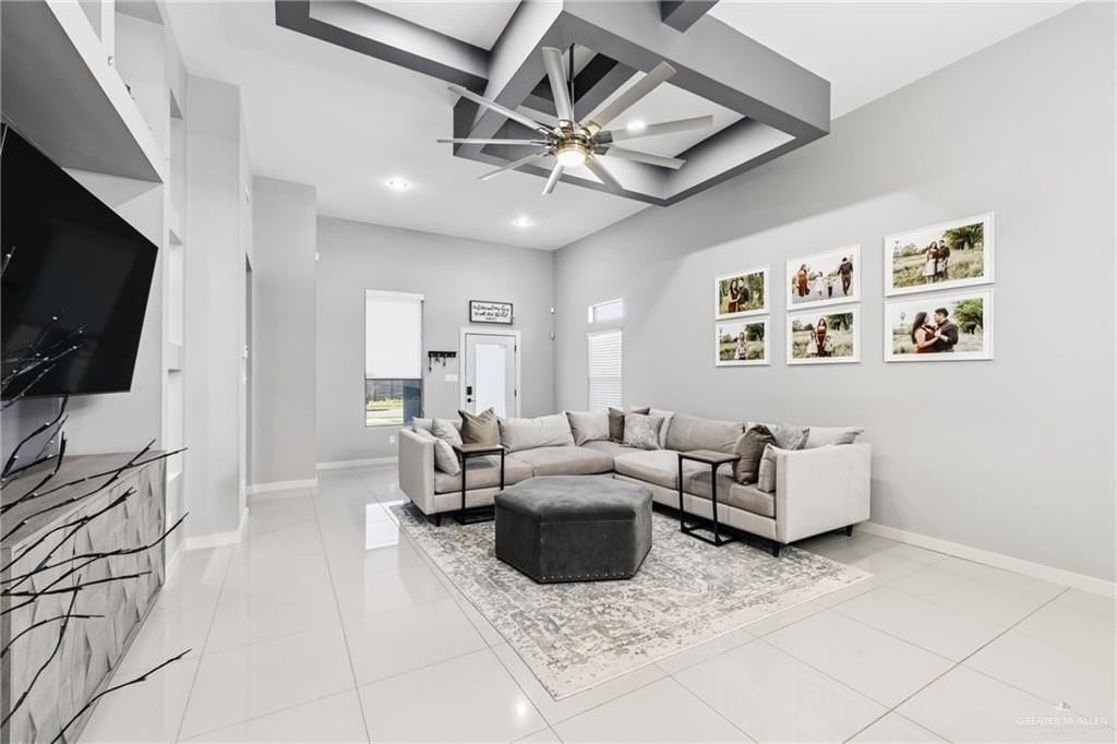 921 Casa Blanca - Photo 3 of 21