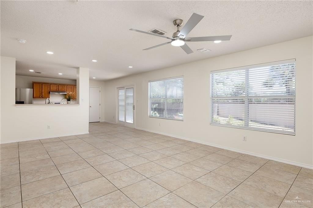 4203 San Esteban St - Photo 3 of 16